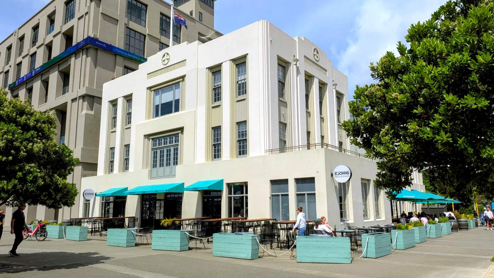 St Johns Bar and Restaurant — photo 3