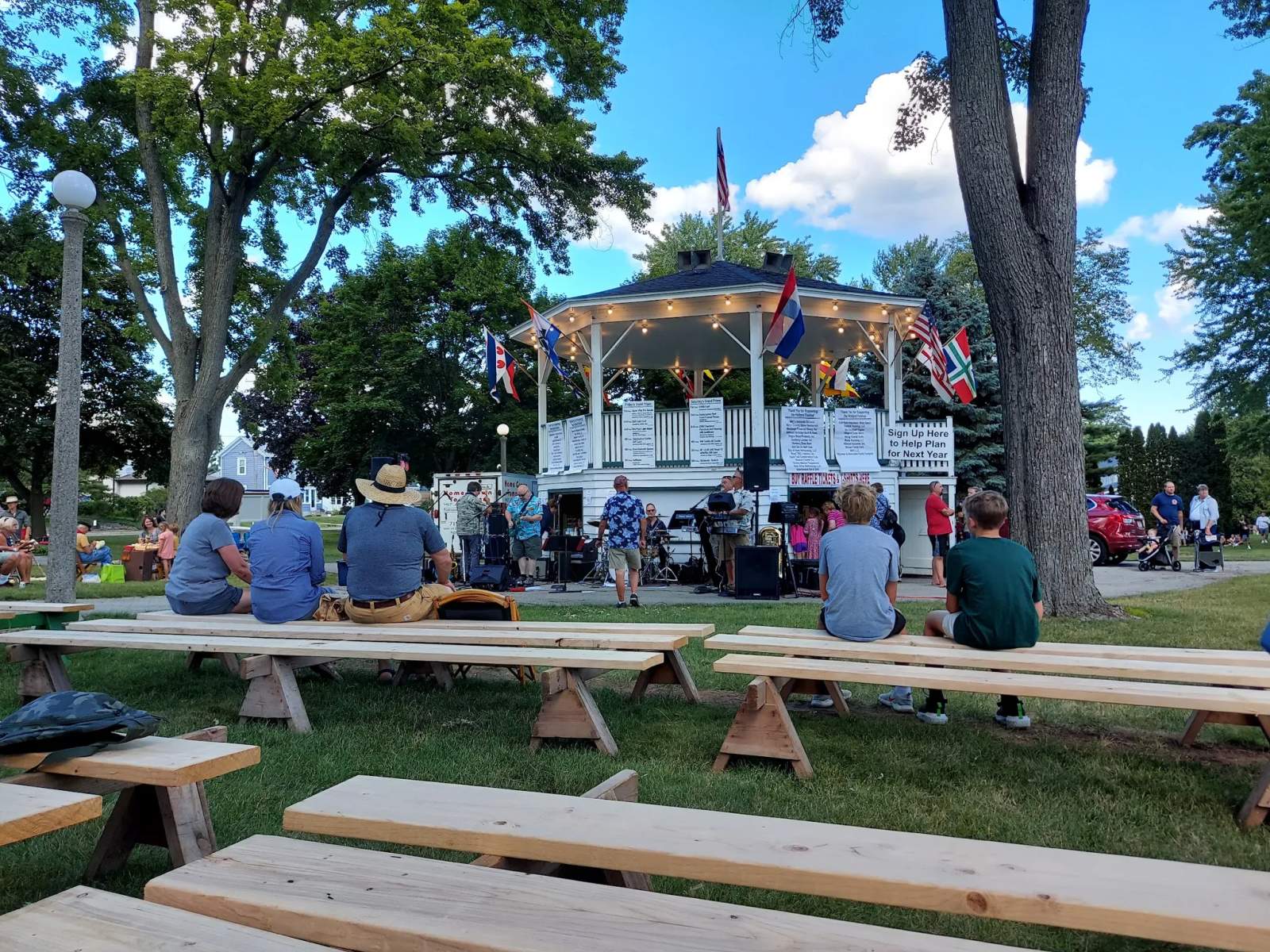 Holland Fest Memorial Park — photo 1