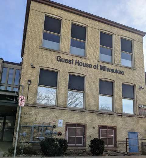 Guest House of Milwaukee — photo 2