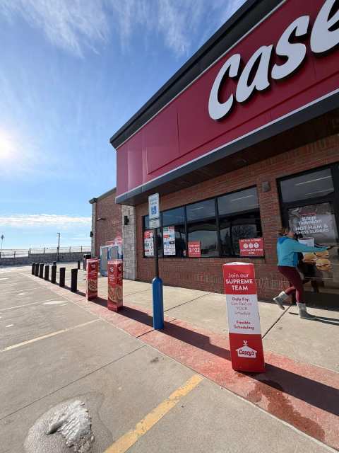 Casey's — photo 5