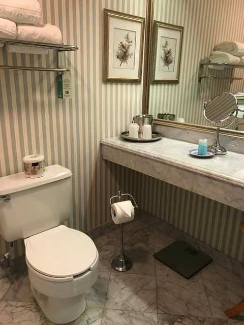 The Farmington Inn & Suites — photo 3
