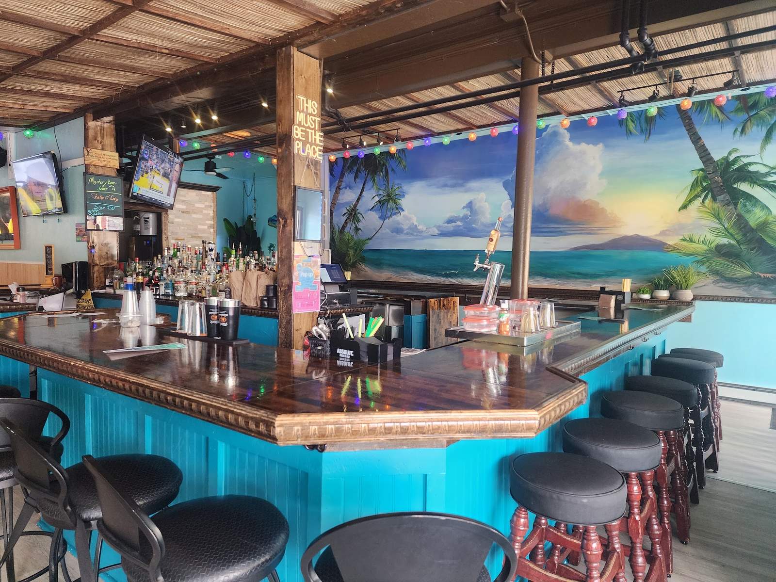 Casey Key Pub — photo 1