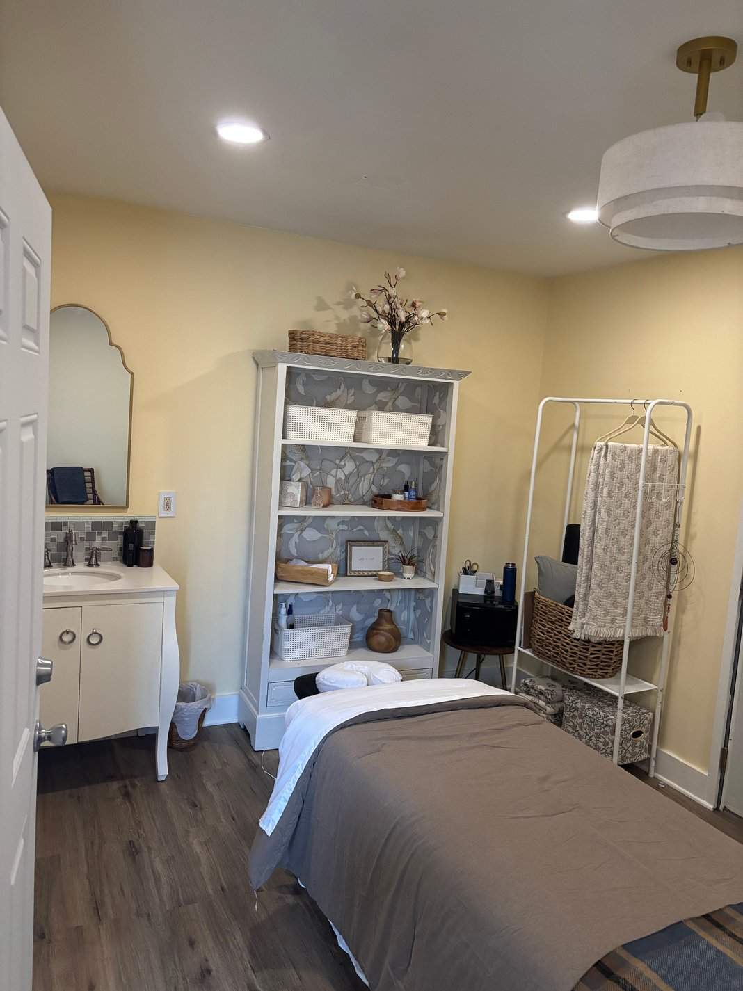 Spinal Flow with Rachel — photo 2