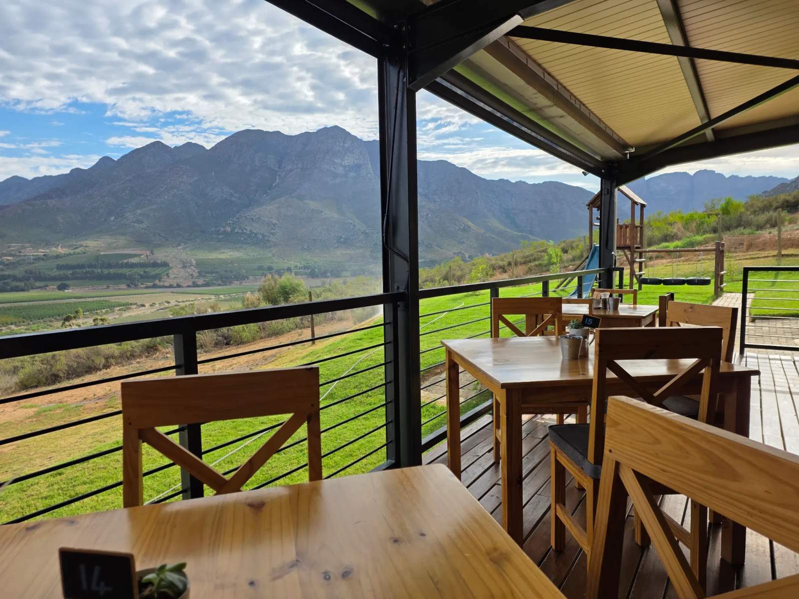 Cafe on the hill — photo 1