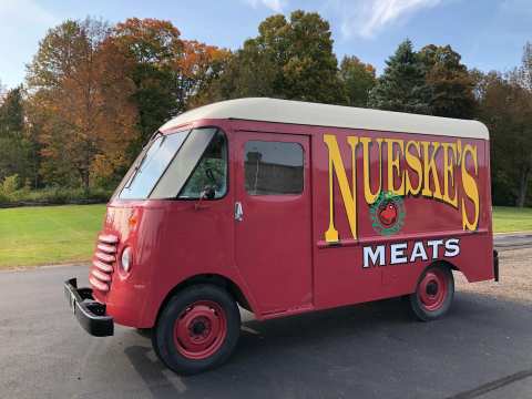 Nueske's Applewood Smoked Meats - Company Store — photo 2