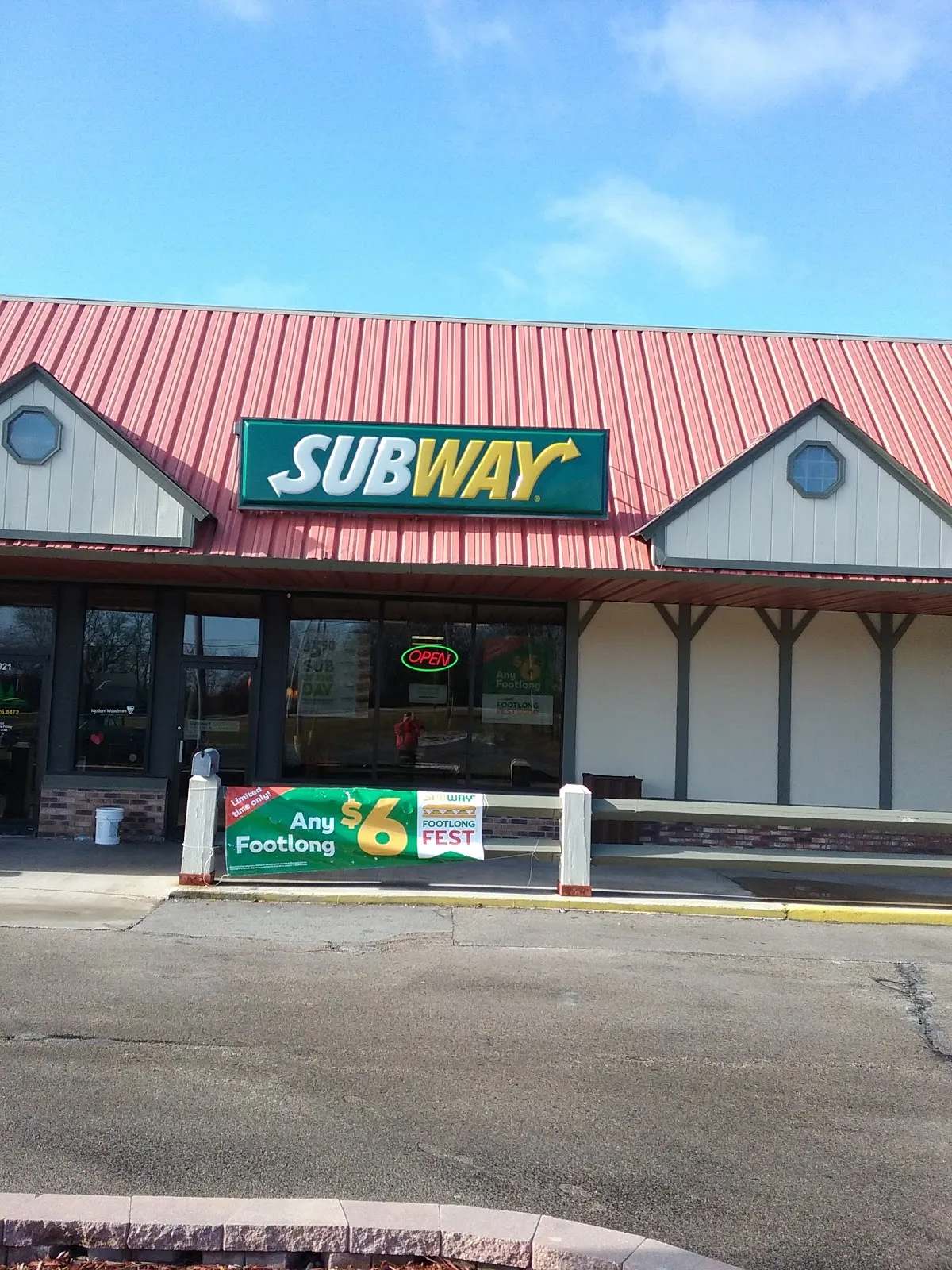 Subway — photo 1