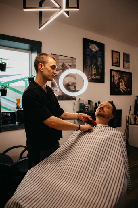 Rat Pack Barbershop — photo 2