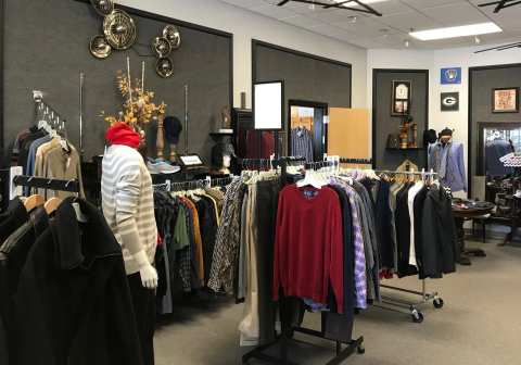 Elite Repeat Consignment Shop — photo 3