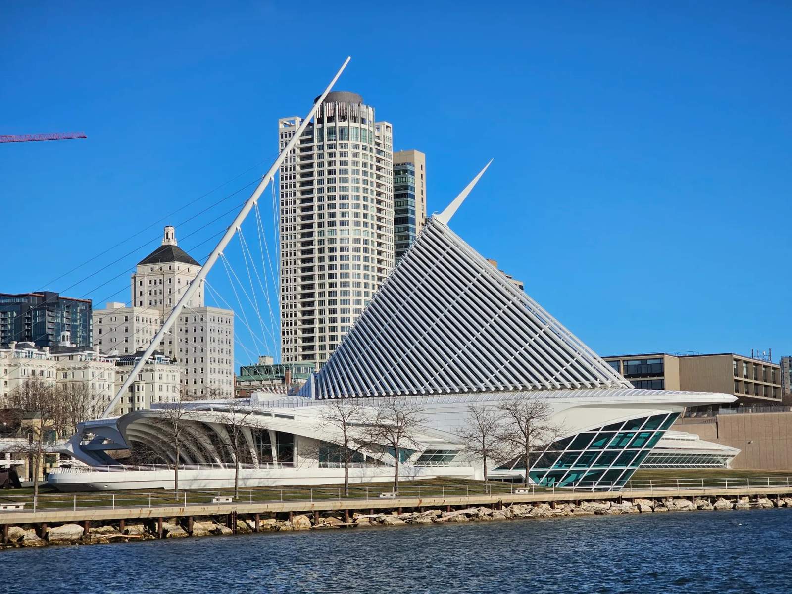 Milwaukee Art Museum — photo 1