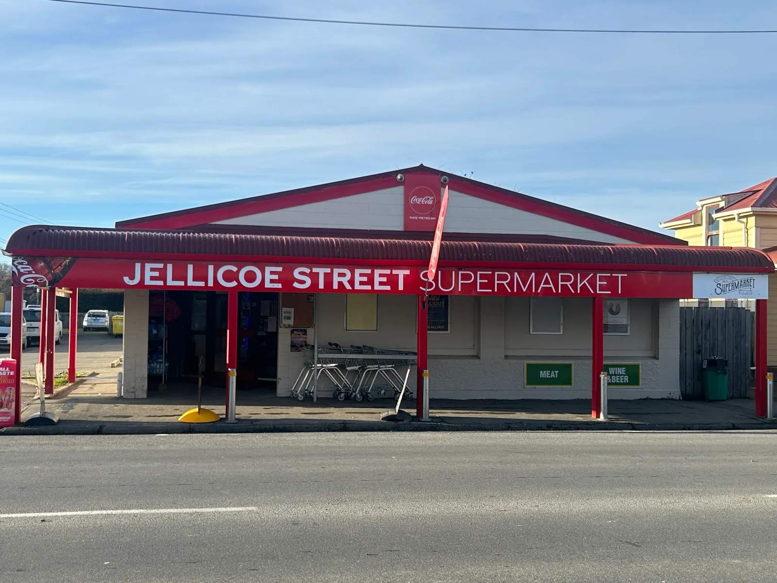 JELLICOE SUPERMARKET — photo 4