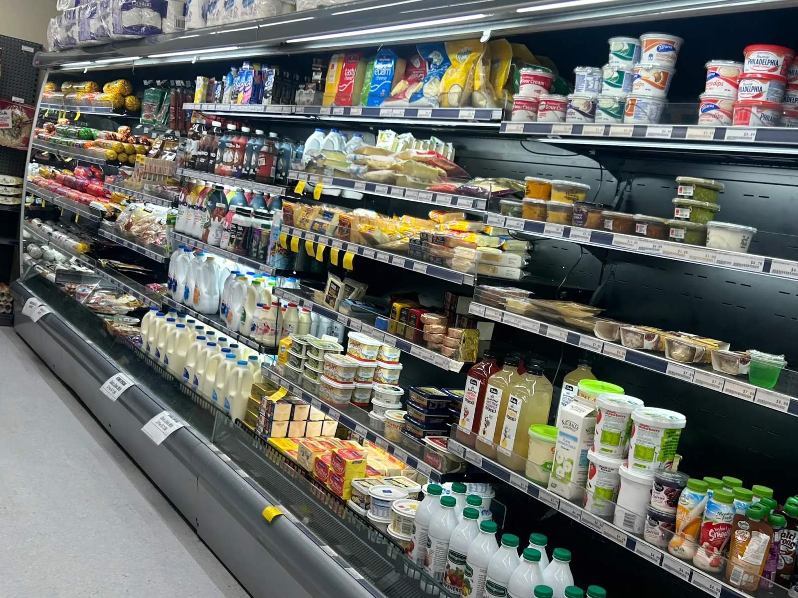 JELLICOE SUPERMARKET — photo 2
