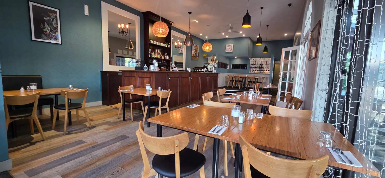 Simplicity Restaurant — photo 3