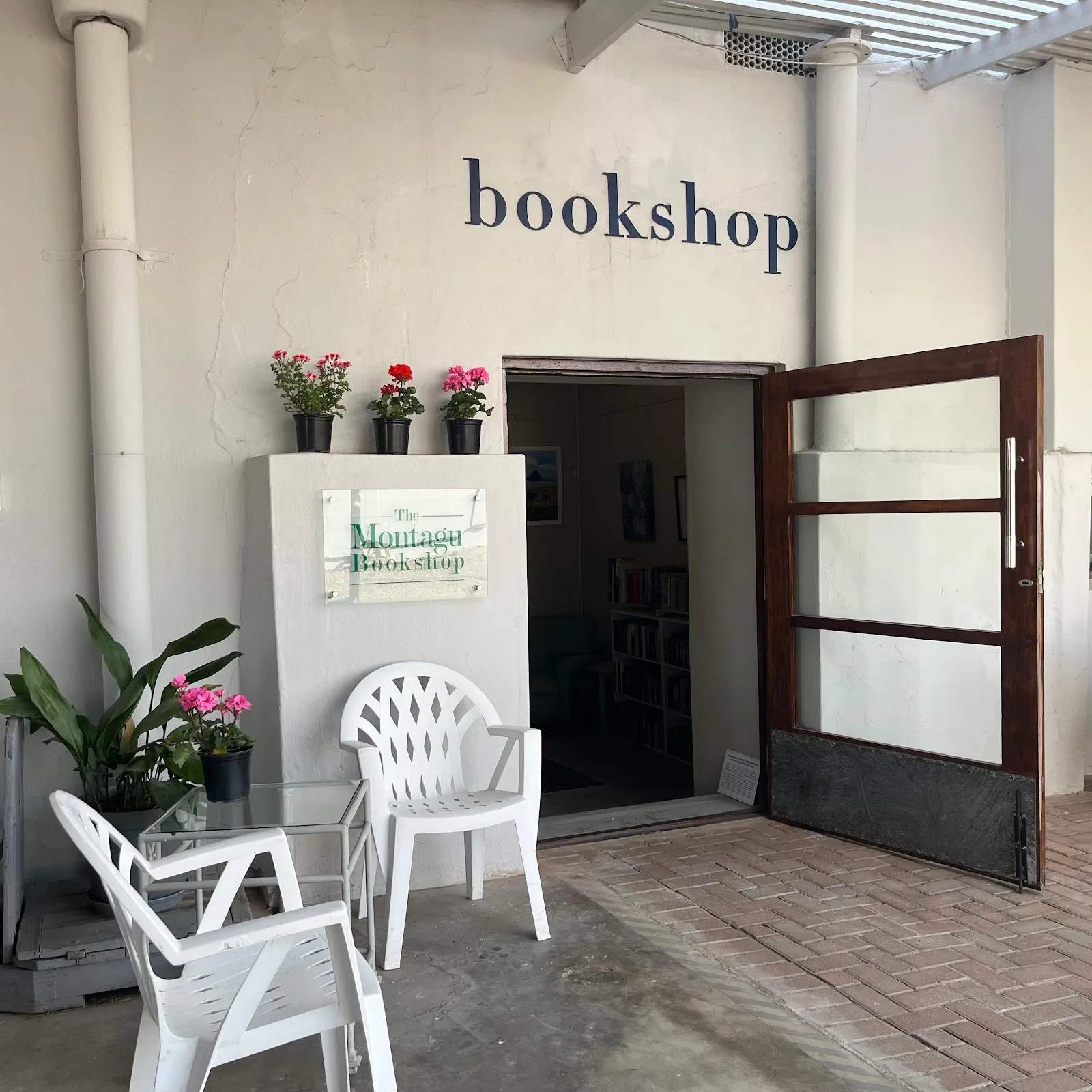 Montagu Bookshop (Pty) Ltd — photo 1