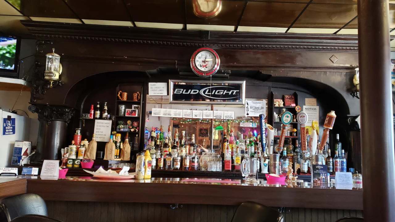 Rank's Tavern — photo 1