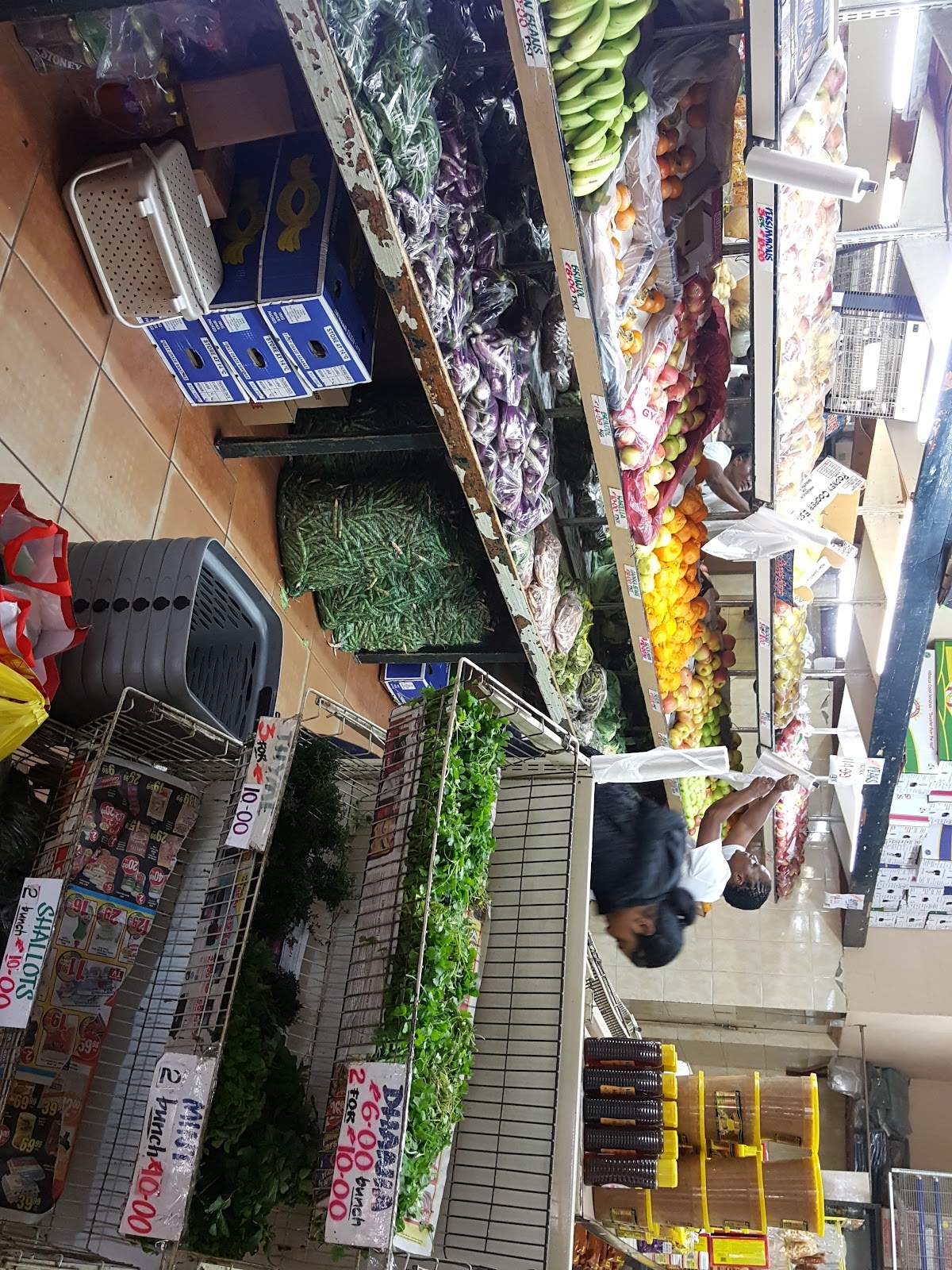 Nature's Best Fruit & Veg — photo 1