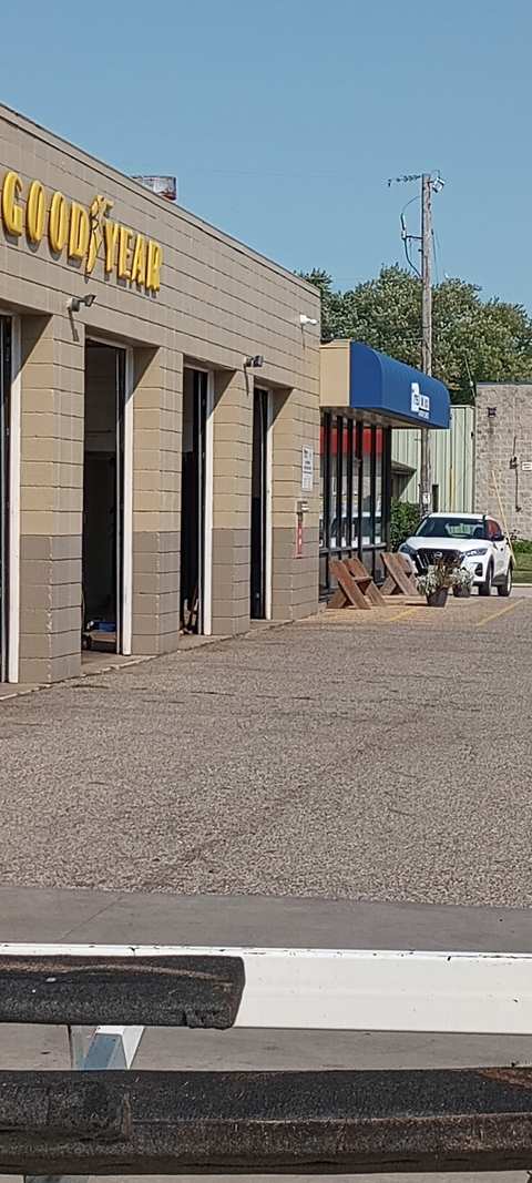 Tires Unlimited Automotive Services — photo 5