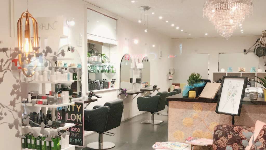 MINTY SALON