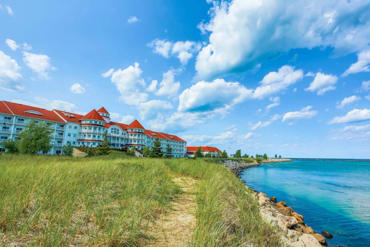Blue Harbor Resort — photo 10