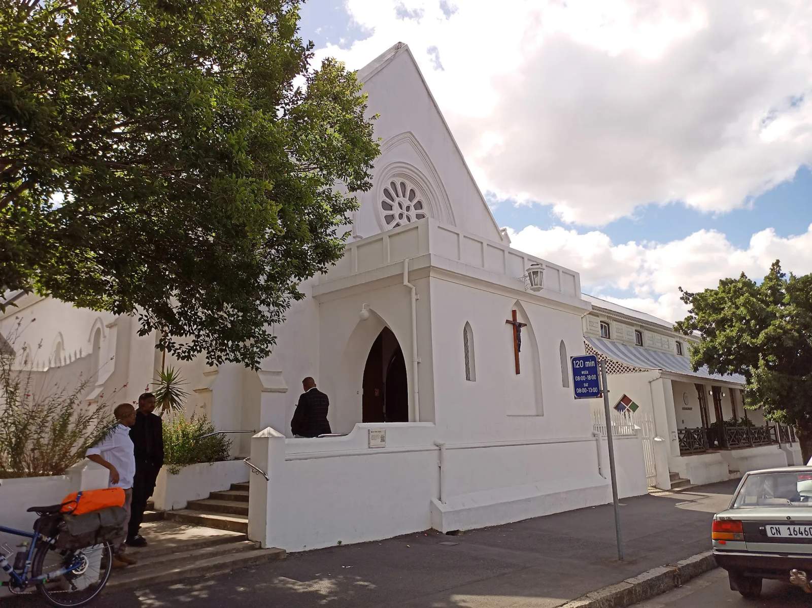 Holy Trinity Church — photo 1