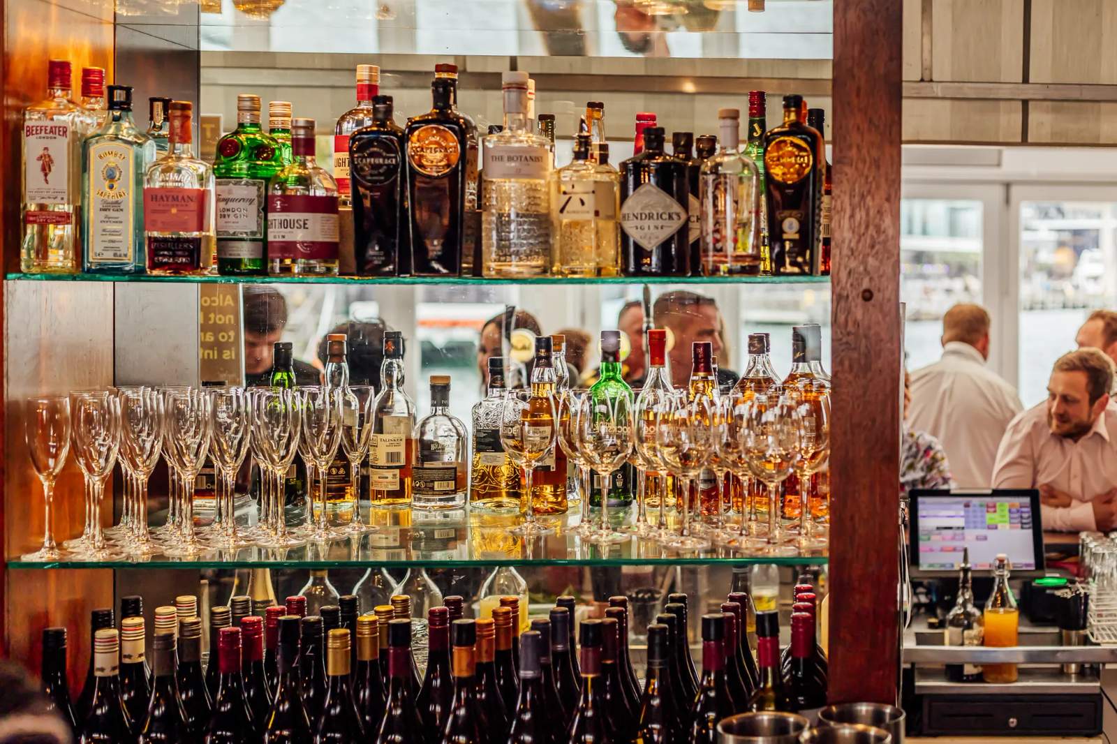 Dockside Restaurant & Bar — photo 1