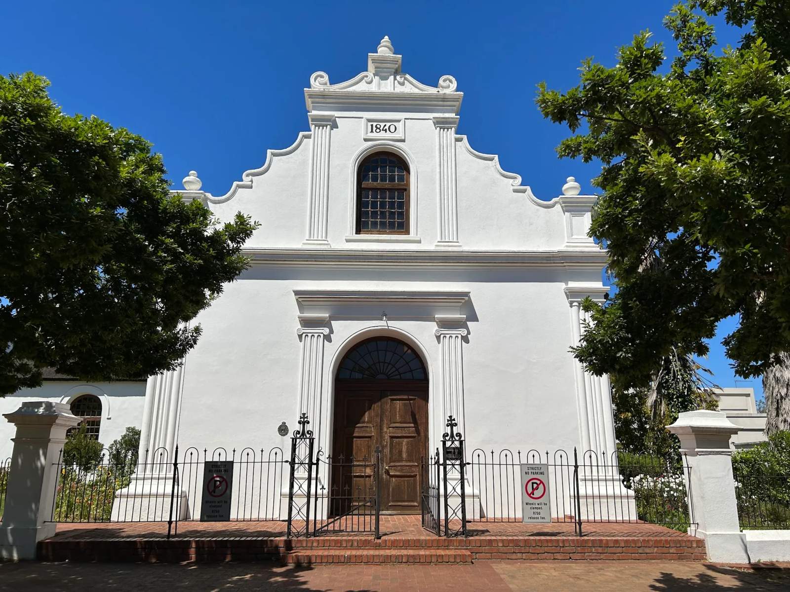Rhenish Church (One Rynse Kerk) — photo 1
