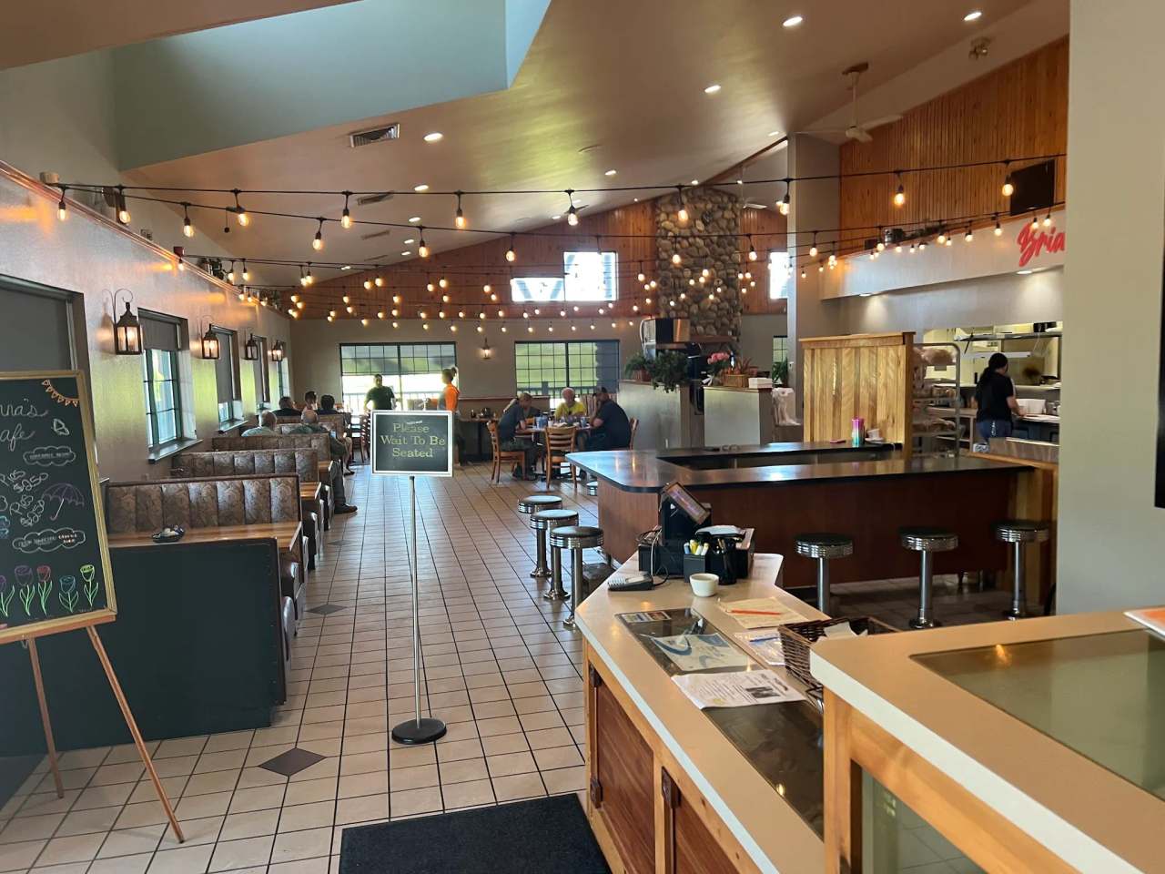 Brianna's Cafe — photo 1