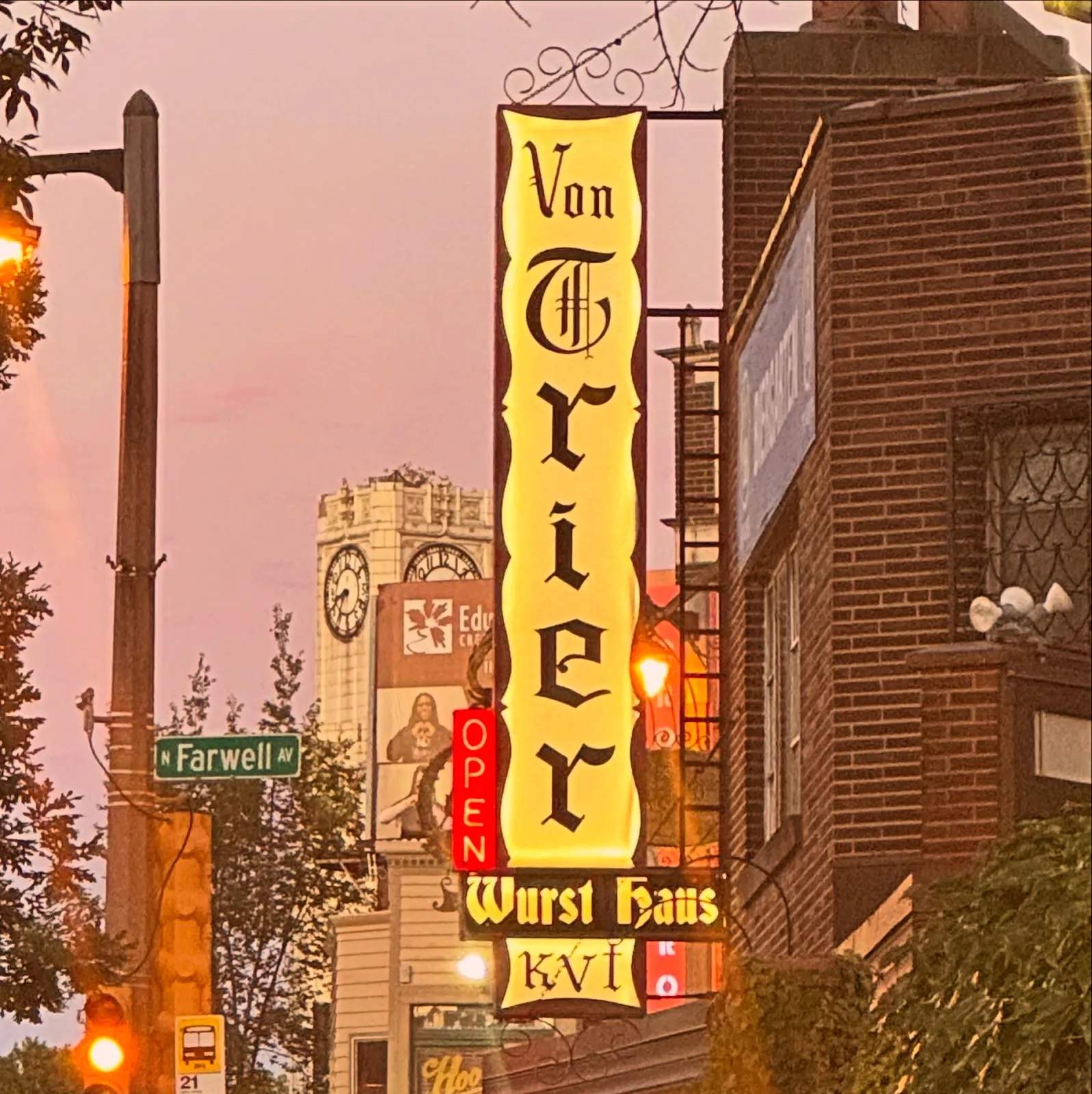 Von Trier — photo 1