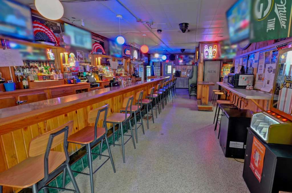 Cozy Bar