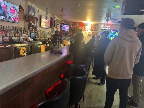 Harleys Den Bar And Grill — photo 2