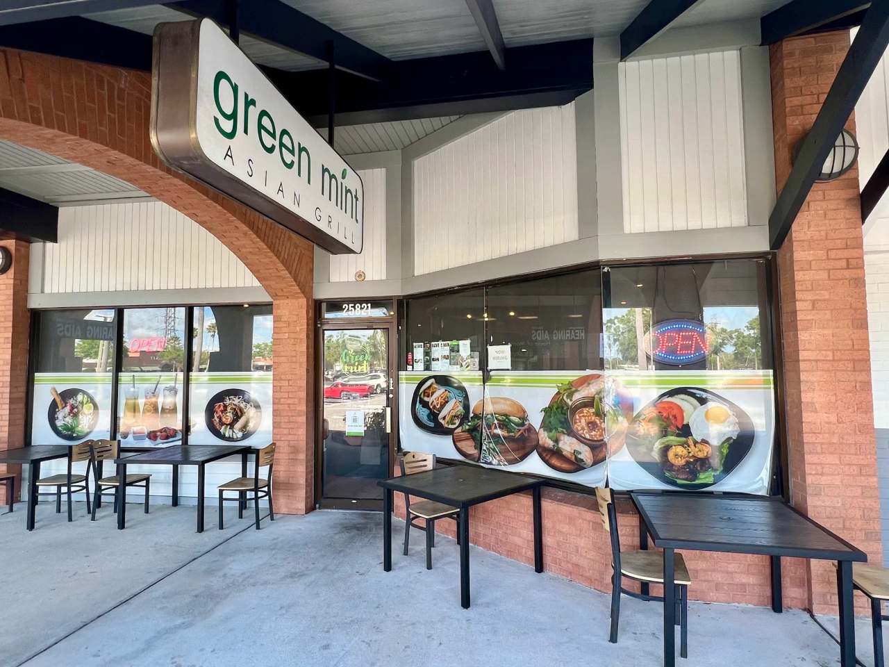 Green Mint Vietnamese Fusion — photo 1