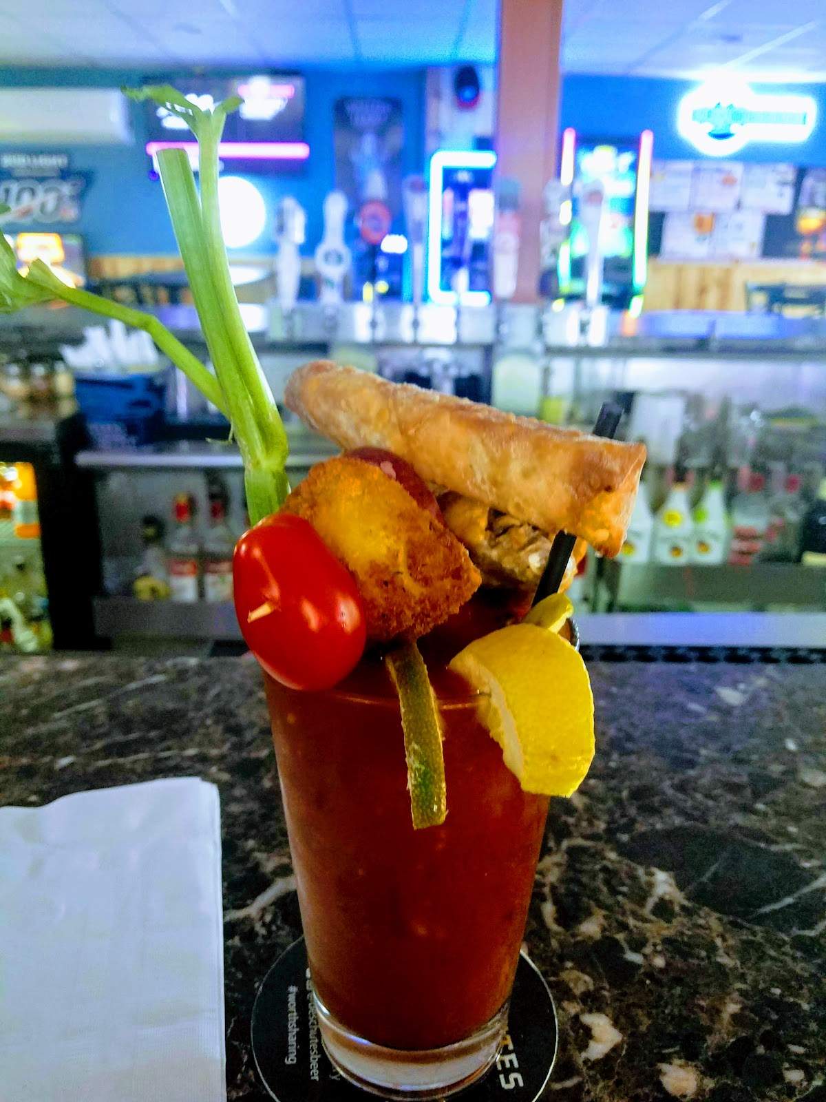 Raceway Bar & Grill — photo 4