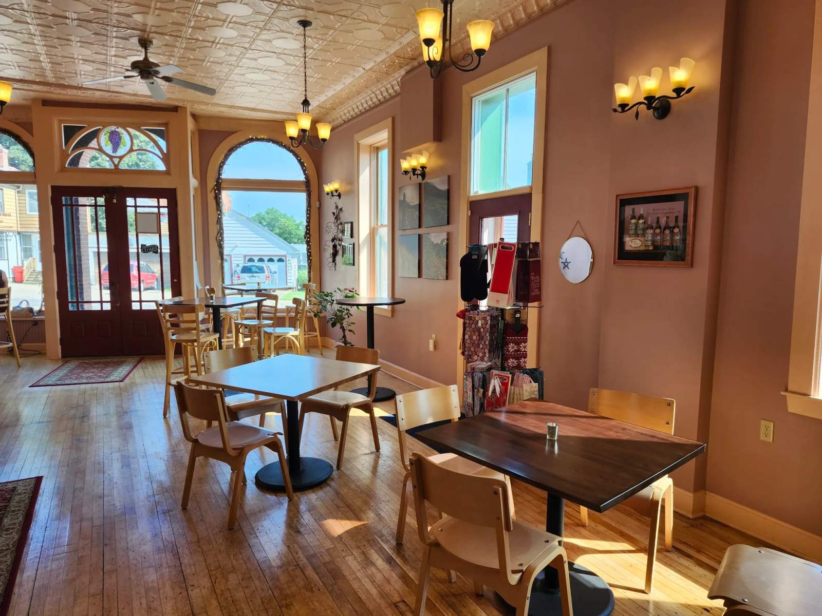 Seven Hawks Vineyards — photo 2