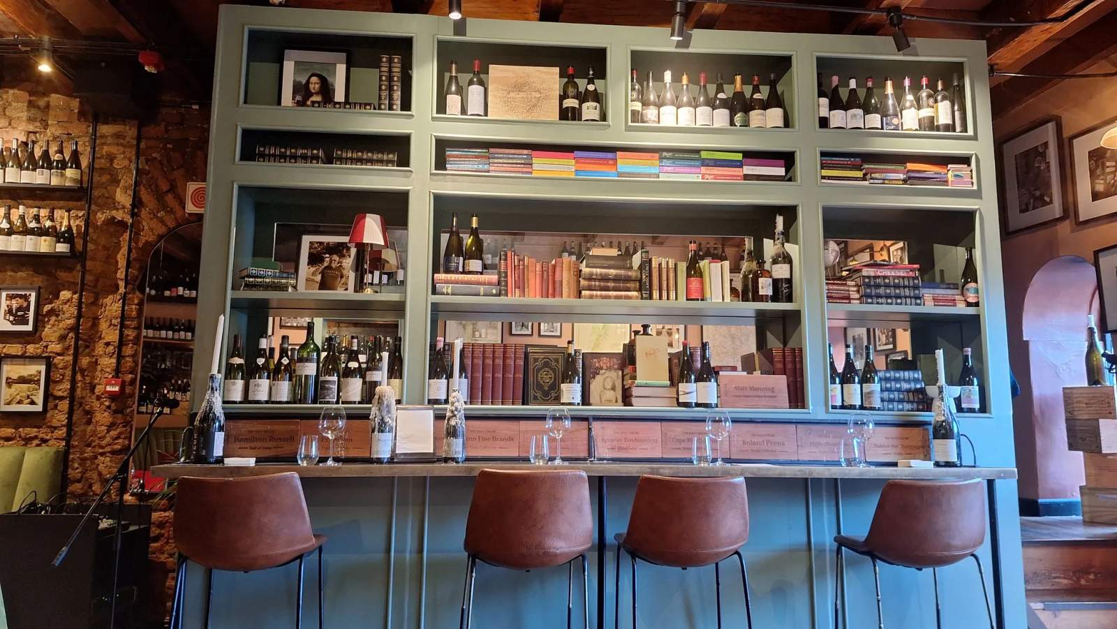 Culture Wine Bar — photo 3