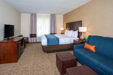 Comfort Inn Naugatuck-Shelton, CT — photo 2