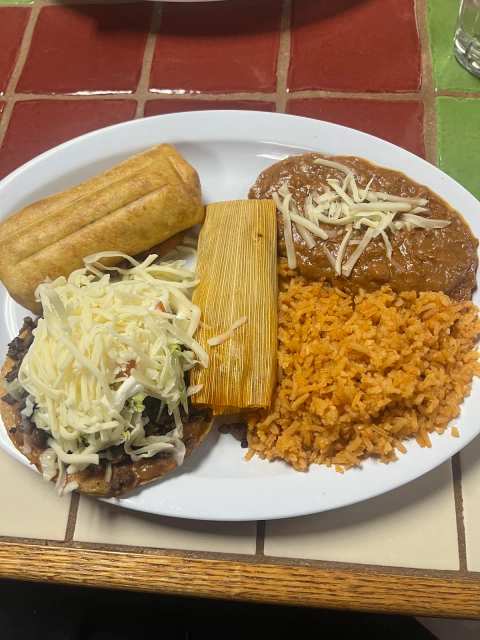 Jalisco Restaurant — photo 2