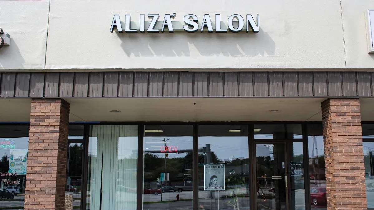 Aliza's Beauty Salon by Muniza — photo 1