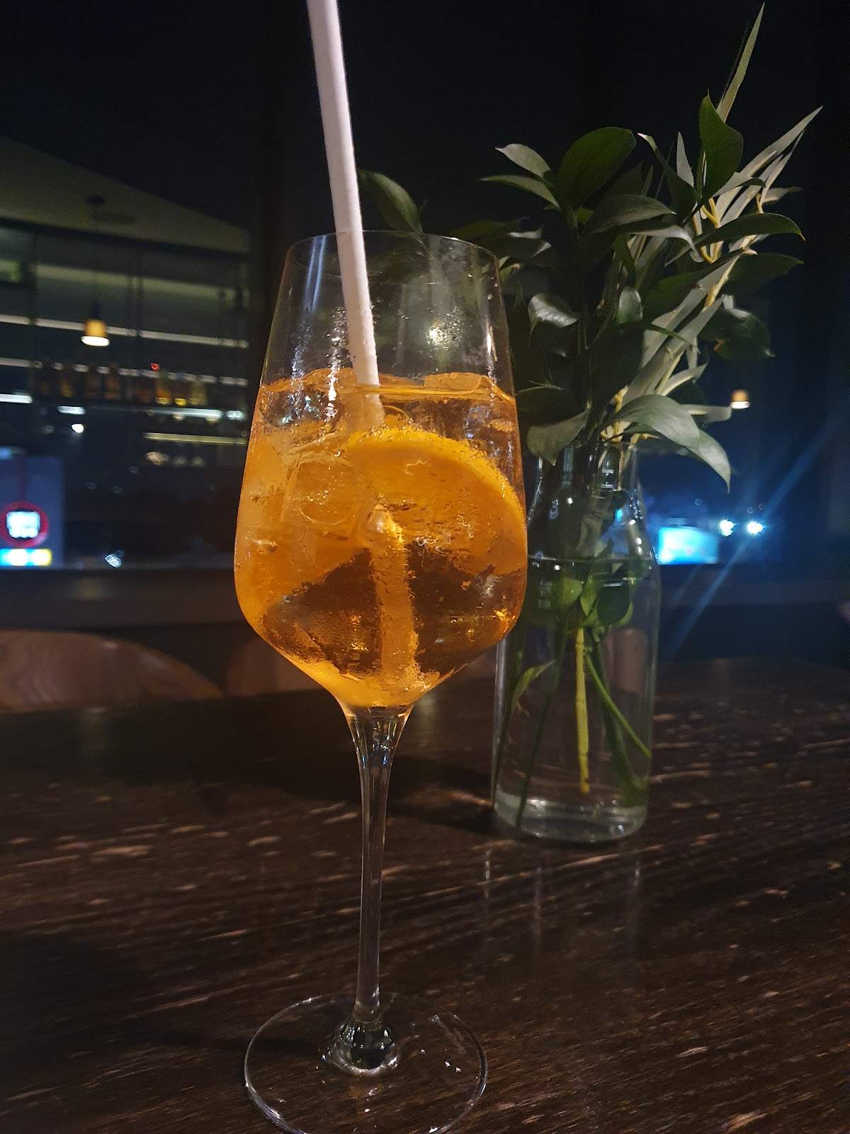 Mix Cocktail Bar — photo 3