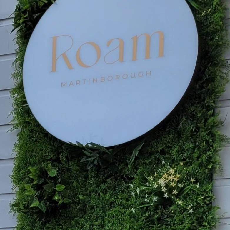 Roam Martinborough — photo 1