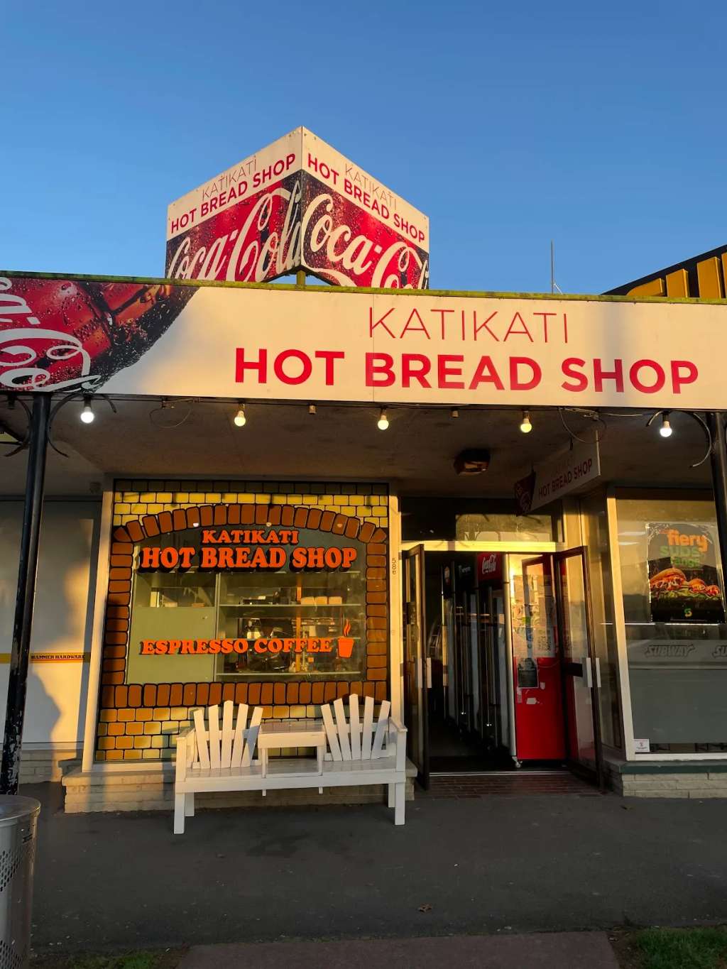 Katikati Hot Bread Shop