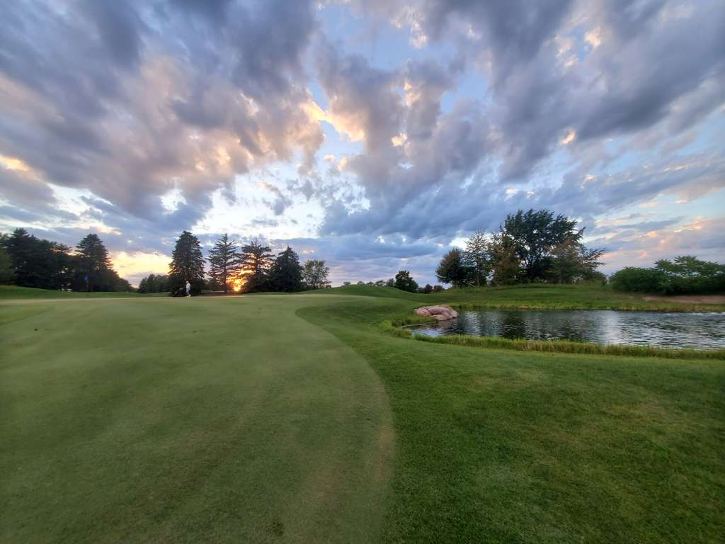 North Shore Country Club