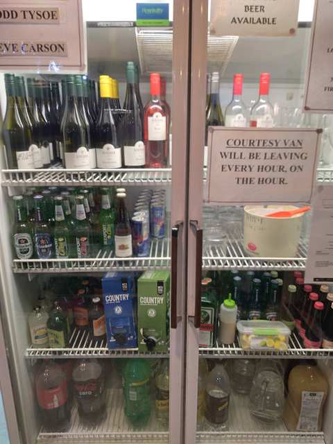 Ev's Bar — photo 4