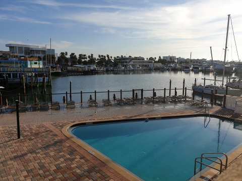 Pier House 60 Clearwater Beach Marina Hotel — photo 3