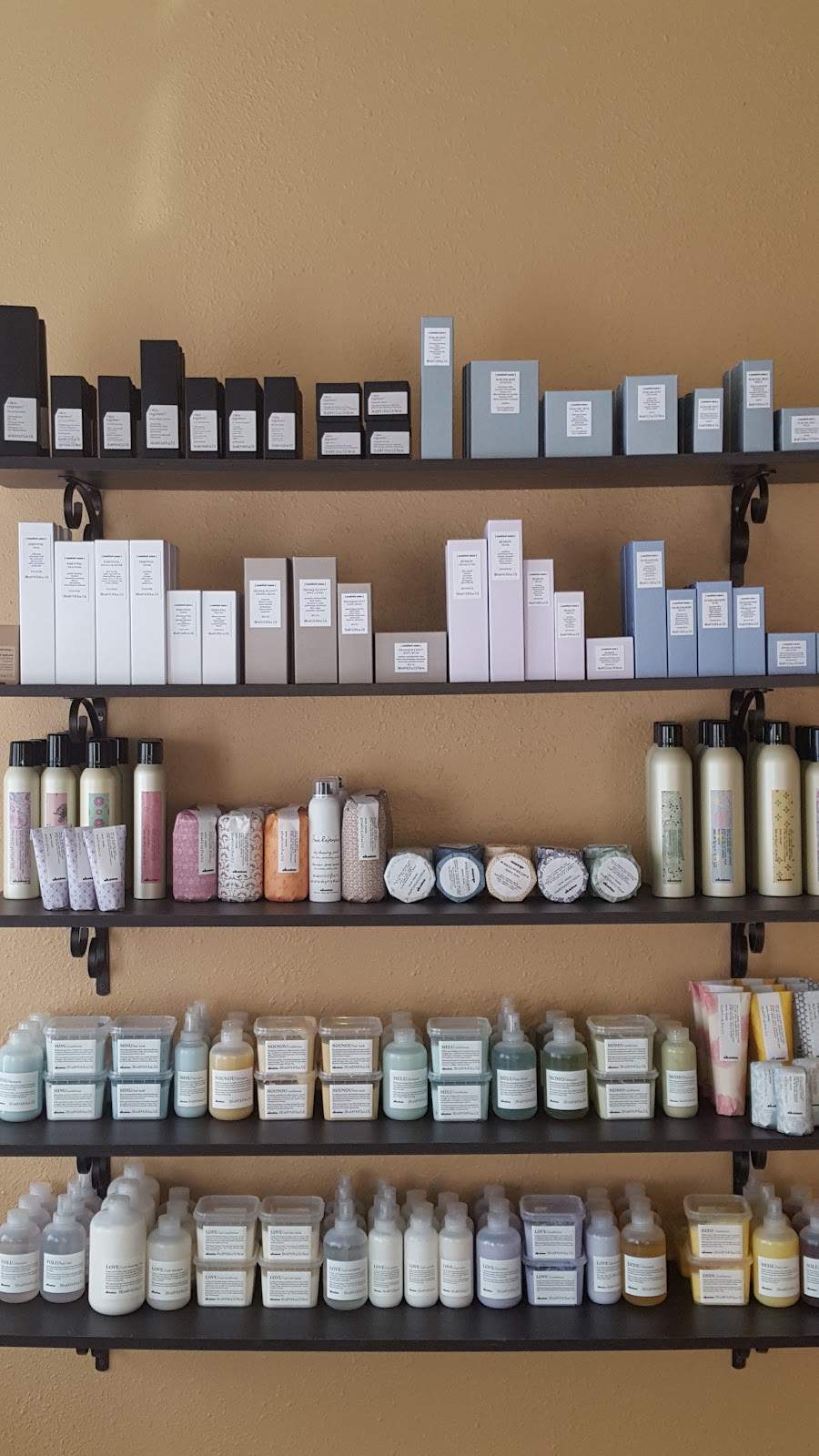 Sisters Salon and Spa — photo 4