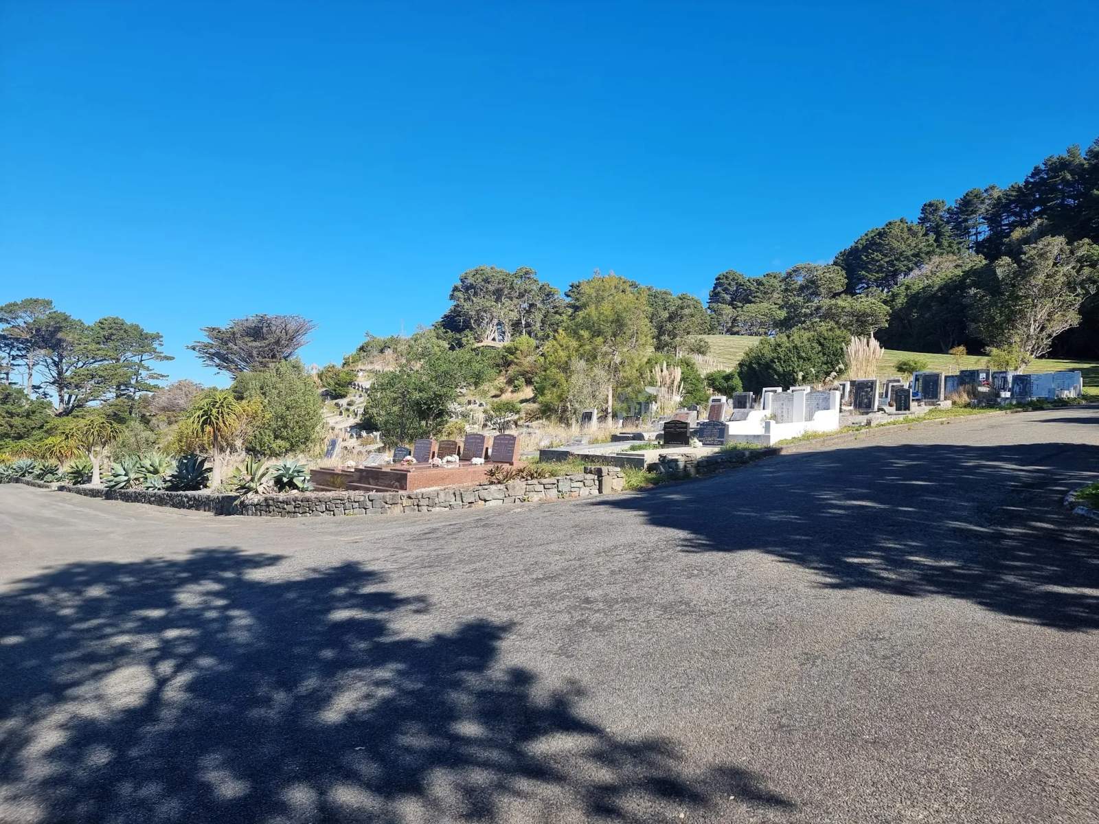 Karori Cemetery Main Chapel — photo 1