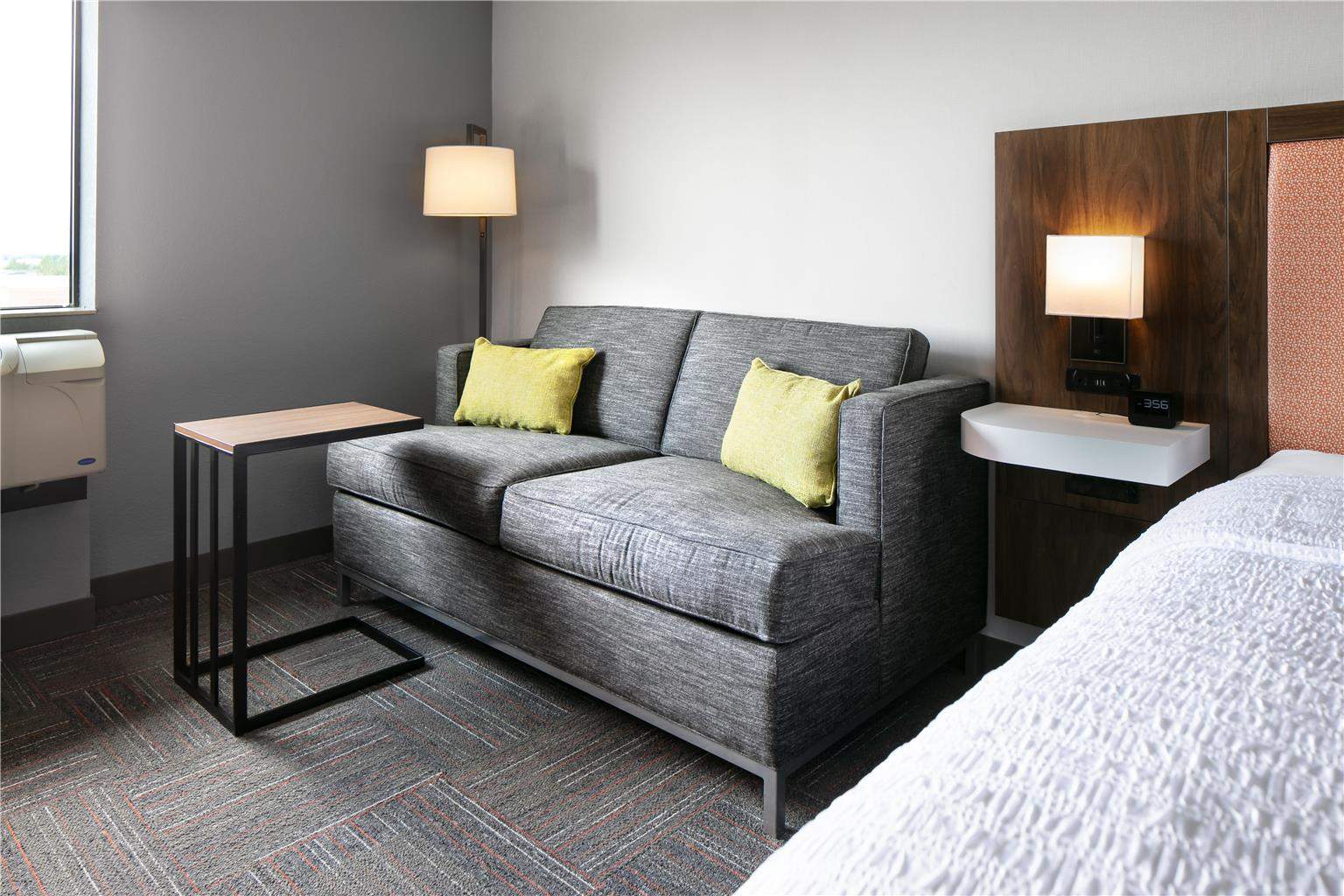 Hampton Inn & Suites West Bend — photo 2