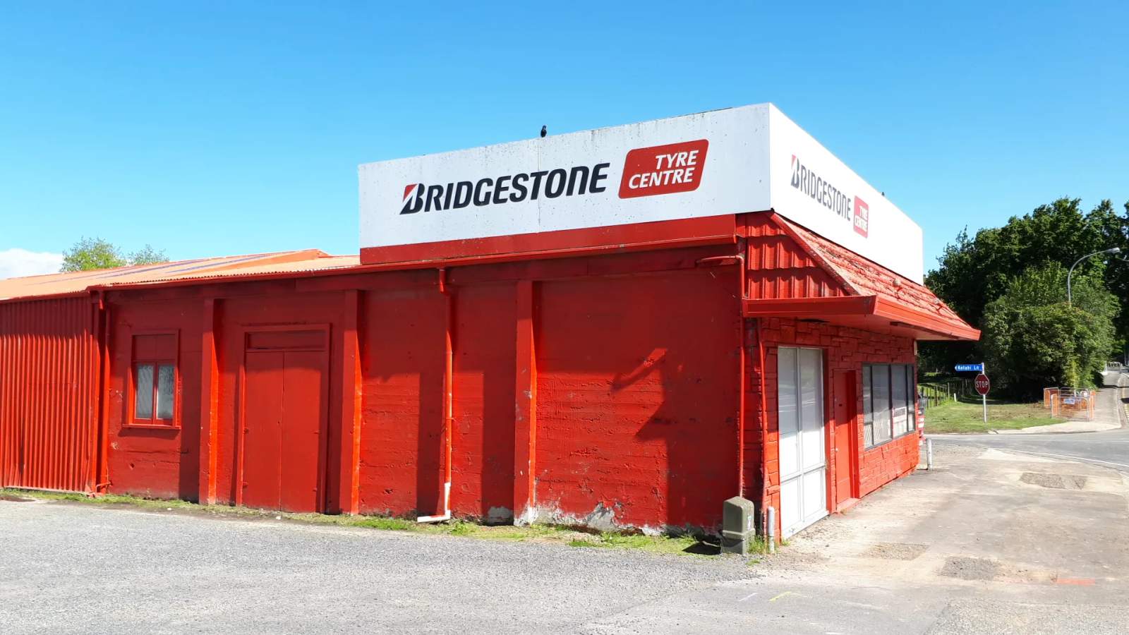 Bridgestone Tyre Centre Katikati — photo 1