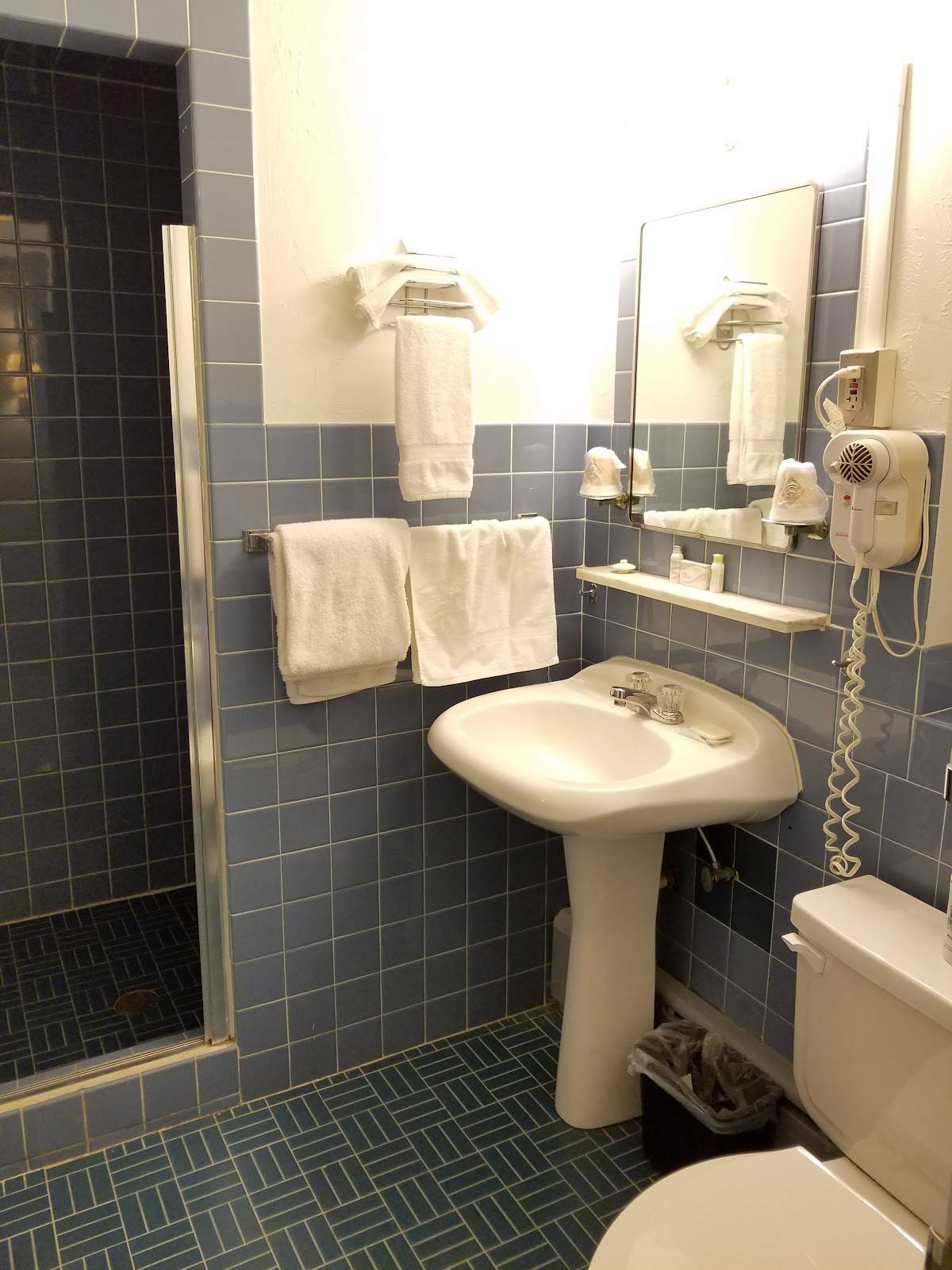 The Chalet Motel of Mequon — photo 6
