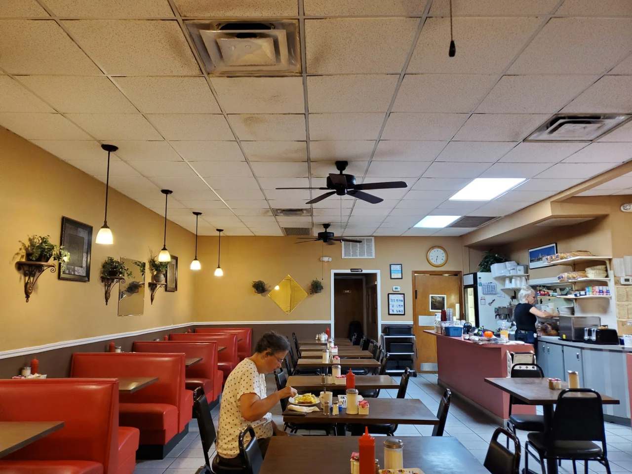 Olga's Restaurant Diner — photo 1