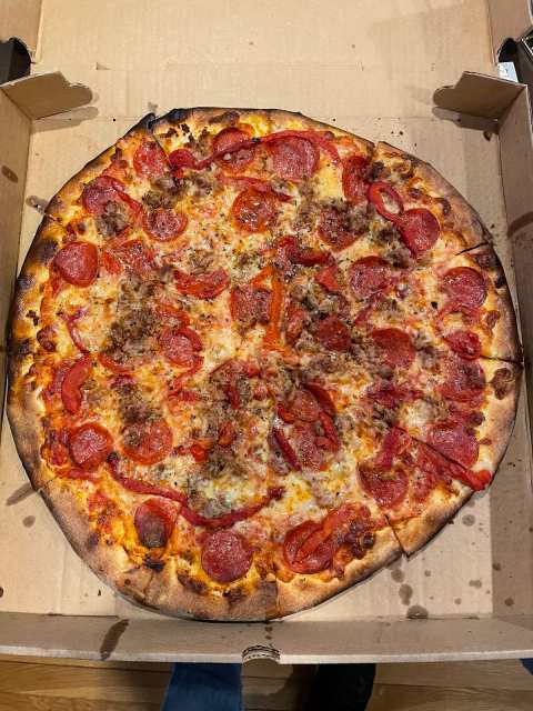 Woodbury Pizza & Restaurant — photo 3