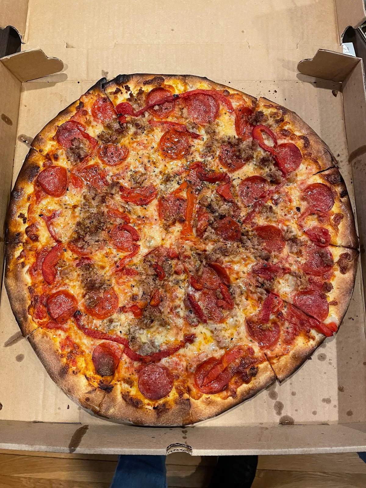 Woodbury Pizza & Restaurant — photo 3
